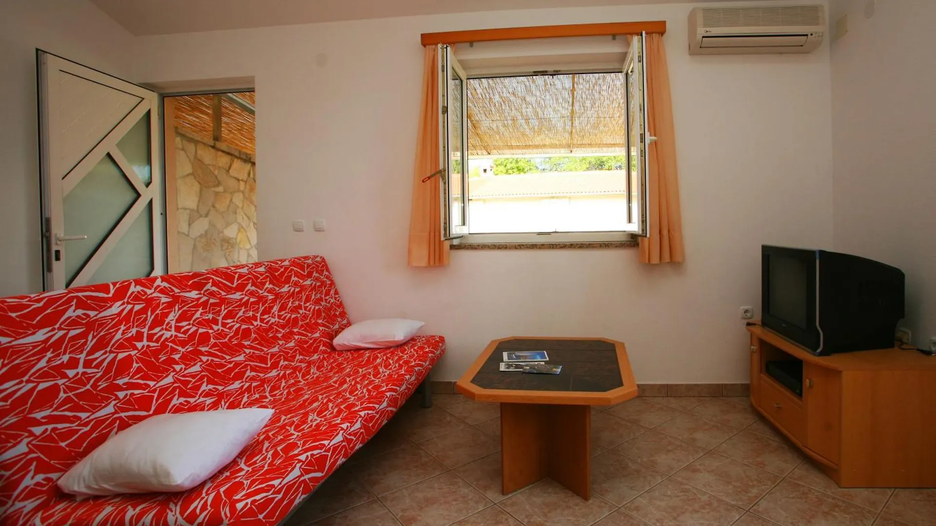 Apartments Villa Oliva Peroj Hırvatistan